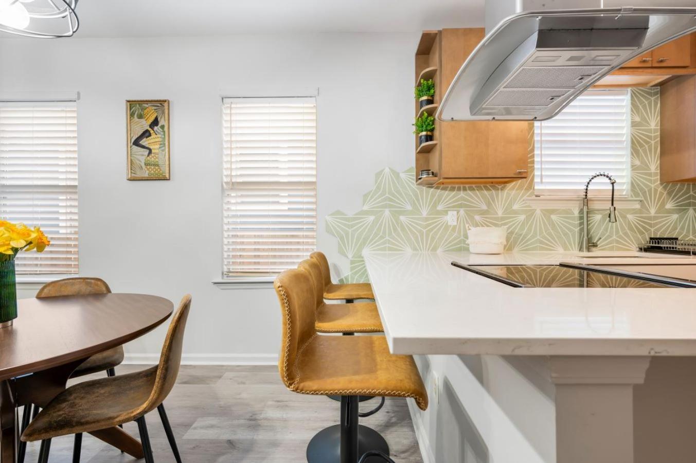 5Min To River Street, Dt - Spacious - Free Parking Savannah Eksteriør bilde