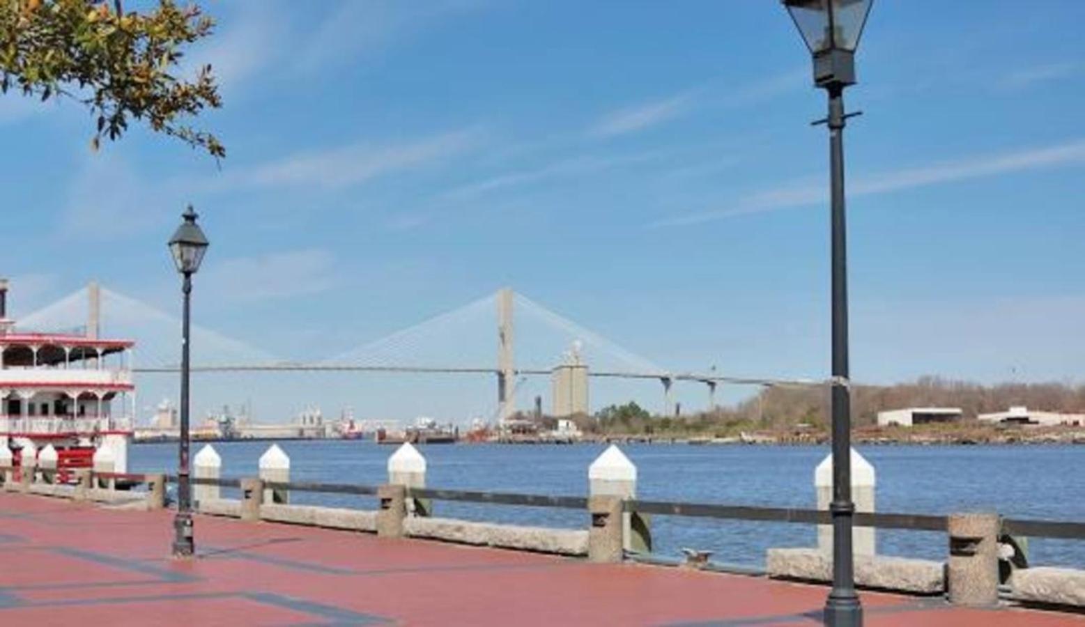 5Min To River Street, Dt - Spacious - Free Parking Savannah Eksteriør bilde